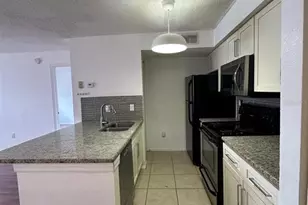 2210 Grand Cayman Ct, Kissimmee, FL 34741 - Photo 6