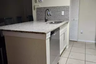 2210 Grand Cayman Ct, Kissimmee, FL 34741 - Photo 2