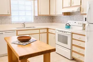 1640 Juno Trail, Astor, FL 32102 - Photo 4