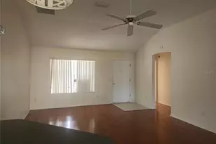 8241 SE 176th Lawson Loop, The Villages, FL 32162 - Photo 4