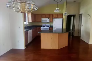 8241 SE 176th Lawson Loop, The Villages, FL 32162 - Photo 6