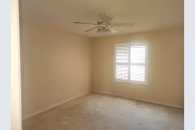 8241 SE 176th Lawson Loop, The Villages, FL 32162 - Photo 16