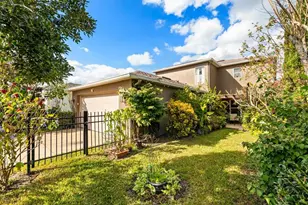 13850 Carolina Laurel Dr, Orlando, FL 32828 - Photo 36