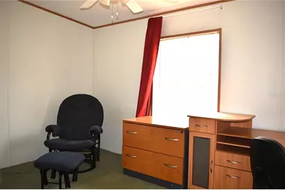 28515 Poinsettia Avenue, Paisley, FL 32767 - Photo 12