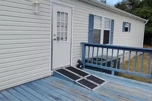 28515 Poinsettia Ave, Paisley, FL 32767 - Photo 16