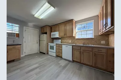 335 Maple Street, Daytona Beach, FL 32114 - Photo 10