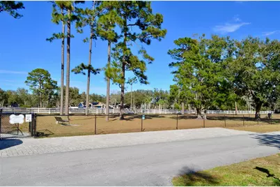 1044 Overlook, Deland, FL 32724 - Photo 16