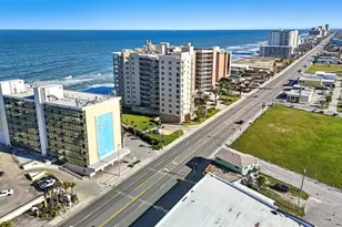 1909 S Atlantic Ave, Daytona Beach, FL 32118 - Photo 1