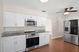 720 Amhurst Dr, Orange City, FL 32763 - Photo 4