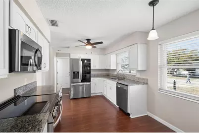 720 Amhurst Drive, Orange City, FL 32763 - Photo 2