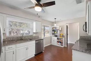 720 Amhurst Dr, Orange City, FL 32763 - Photo 8