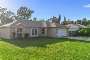 1132 Treadway Dr, Deltona, FL 32738 - Photo 4