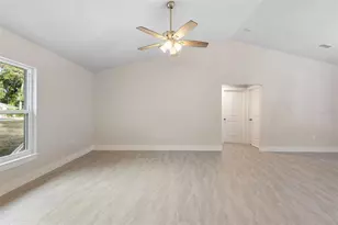 415 Ivy Ave, Deland, FL 32724 - Photo 6