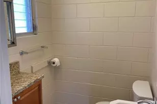 419 W Wisconsin Ave, Deland, FL 32720 - Photo 6