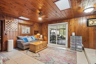 930 N Amelia Ave, Deland, FL 32724 - Photo 16