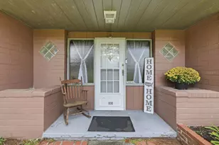 930 N Amelia Ave, Deland, FL 32724 - Photo 2