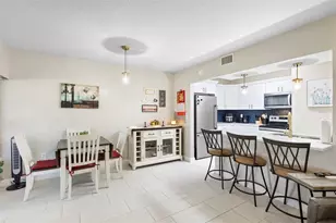 180 Magnolia Woods Ct, Deltona, FL 32725 - Photo 6