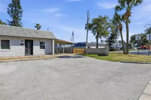 903 W Millard Ct, Daytona Beach, FL 32117 - Photo 1
