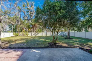 2425 Royal Palm Dr, Edgewater, FL 32141 - Photo 32