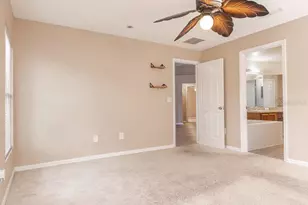 565 Blue Water Ave, Orange City, FL 32763 - Photo 10