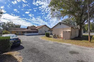 1757 N Woodland Blvd, Deland, FL 32720 - Photo 2