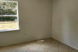 2856 Trenton Ln, Deltona, FL 32738 - Photo 10