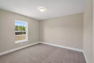 1262 Champions Dr, Daytona Beach, FL 32124 - Photo 46