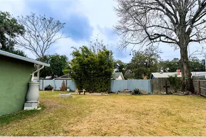 728 N Flamingo Drive, Daytona Beach, FL 32117 - Photo 8