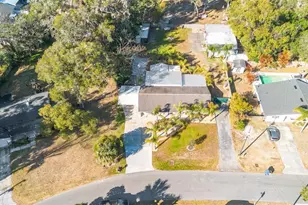 718 Gracie Ct, Deland, FL 32720 - Photo 4