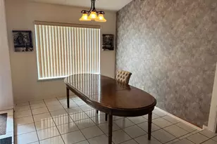 330 Bonnie Ln, Orange City, FL 32763 - Photo 8