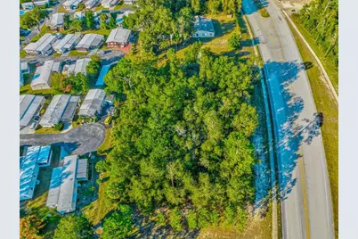 330 Bonnie Lane, Orange City, FL 32763 - Photo 24