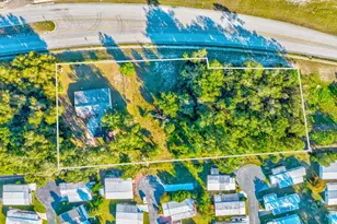 330 Bonnie Ln, Orange City, FL 32763 - Photo 26