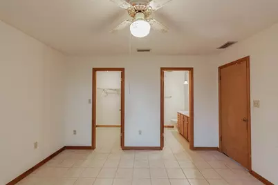 1325 S Spring Garden Avenue, Deland, FL 32720 - Photo 32