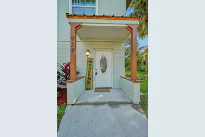 934 N Halifax Avenue, Daytona Beach, FL 32118 - Photo 2