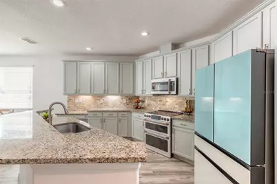 1215 Cap Diville Avenue, Port Orange, FL 32129 - Photo 8