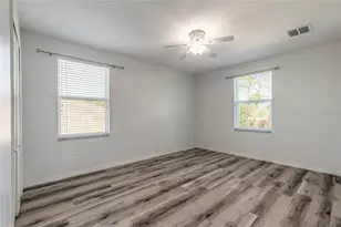 1215 Cap Diville Ave, Port Orange, FL 32129 - Photo 40