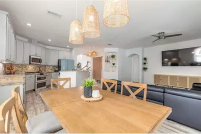 1215 Cap Diville Avenue, Port Orange, FL 32129 - Photo 10