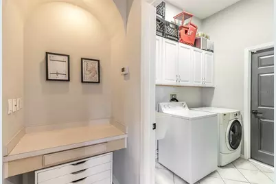 1103 Lake Legro Court, Orlando, FL 32835 - Photo 14