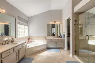 1103 Lake Legro Ct, Orlando, FL 32835 - Photo 20