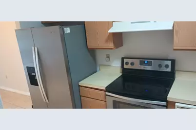 944 15th Street #202, Holly Hill, FL 32117 - Photo 4