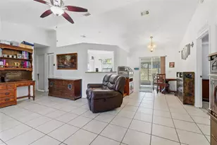 2979 Chilton St, Deltona, FL 32738 - Photo 4