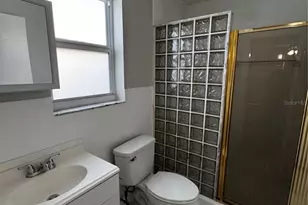 701 N 72nd Terrace, Hollywood, FL 33024 - Photo 10