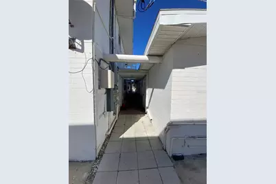 938 N Grandview Avenue, Daytona Beach, FL 32118 - Photo 6