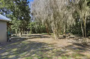 319 W University Ave, Deland, FL 32720 - Photo 26