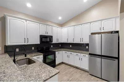 322 Secretariat Court, Deland, FL 32724 - Photo 10