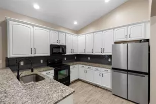 322 Secretariat Ct, Deland, FL 32724 - Photo 10