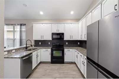 322 Secretariat Court, Deland, FL 32724 - Photo 8