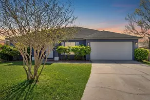 828 White Birch Ct, Orange City, FL 32763 - Photo 1