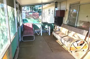 335 S Carpenter Ave, Orange City, FL 32763 - Photo 8