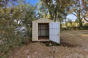 762 Valencia Ave, Orange City, FL 32763 - Photo 24